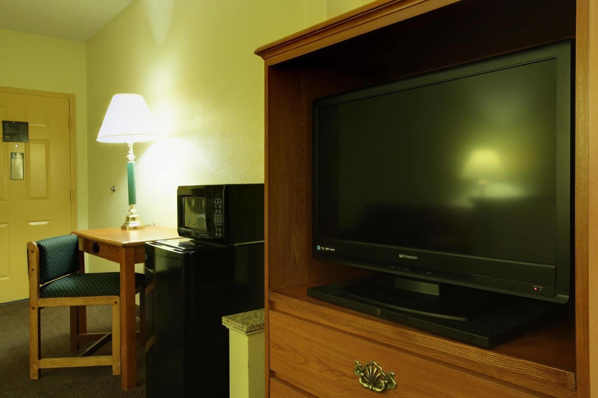 Americas Best Value Inn & Suites - Senatobia Oda fotoğraf